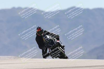 media/Oct-13-2025-Moto Forza (Mon) [[a66d839500]]/3-B Group/Session 4 (Turn 9)/